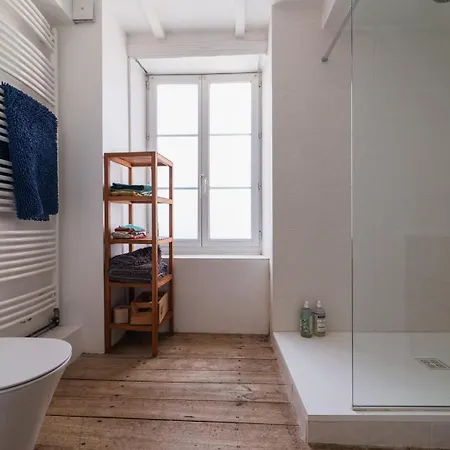 La Mouliere Family House